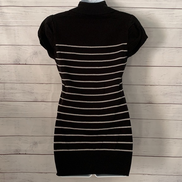 Vintage Black/White Striped Cap-Sleeve Lightweight Shawl Collared Soft Sweater - Picture 5 of 6